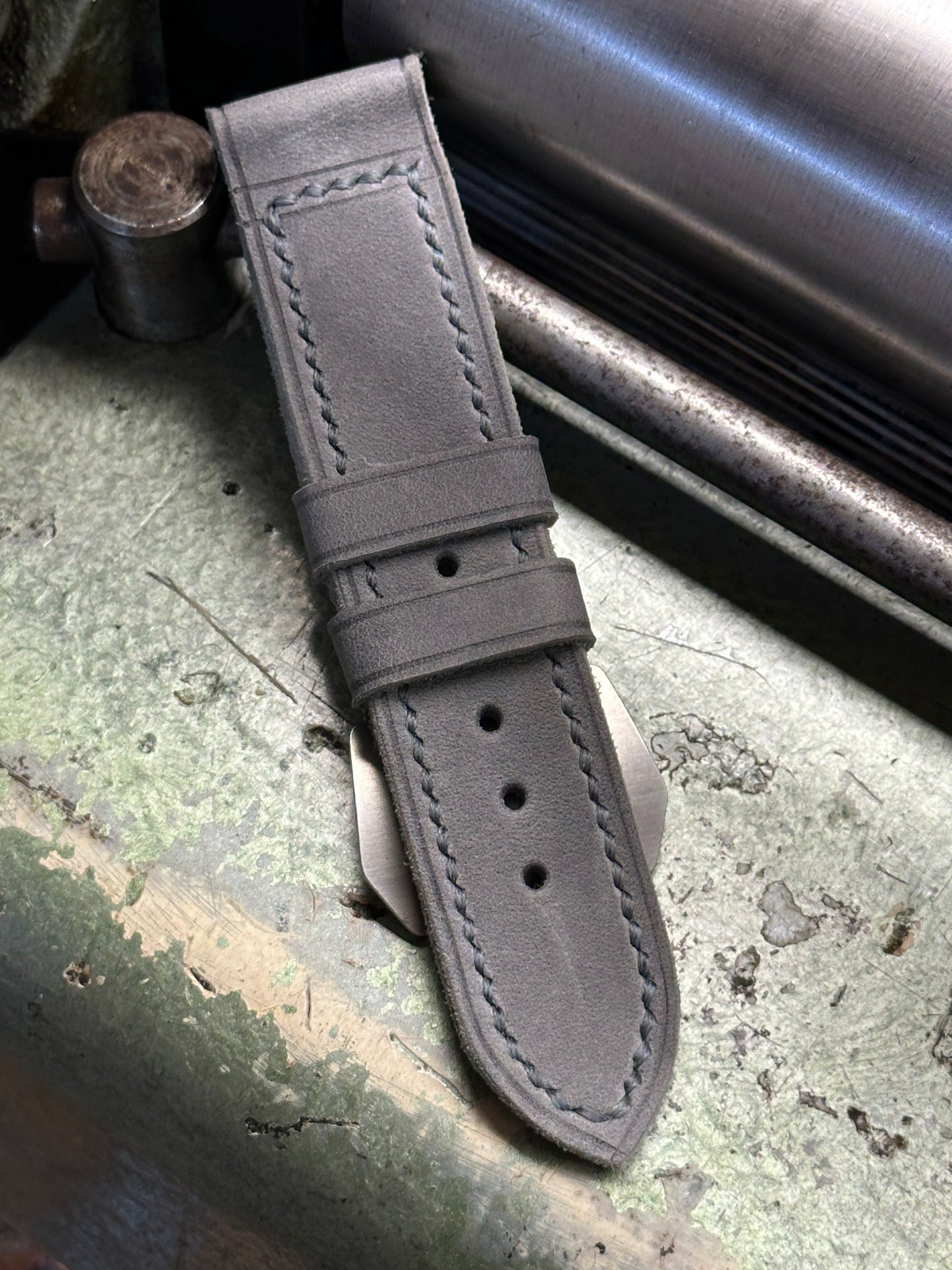 ACCIAIO GRIGIO Vintage style [sanders] strap