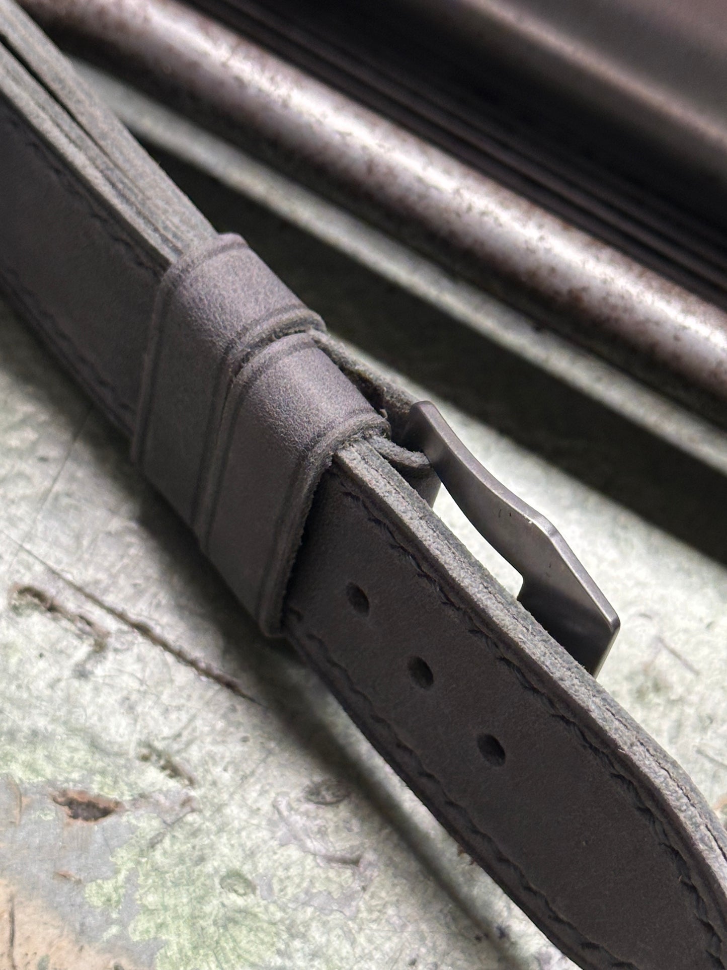 ACCIAIO GRIGIO Vintage style [sanders] strap